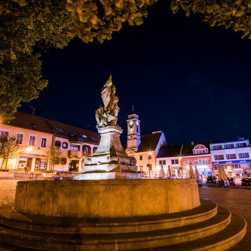 Kašna se sochou sv. Floriana